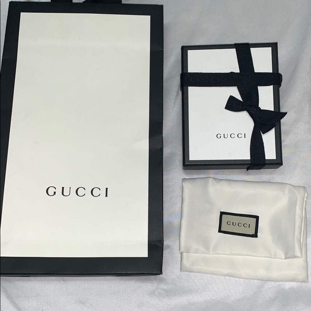 Gucci gift wrap box